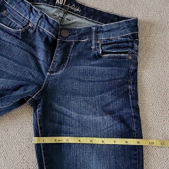 Kut From The Kloth Katy Boyfriend Straight Leg Mid Rise Jeans - Size 4 - Picture 13 of 16